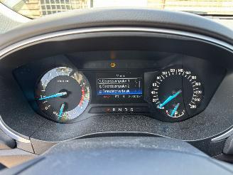 Ford Mondeo 1.5 AUTOMAAT NAVI CLIMA LED TREKHAAK B.J 2018 MOTORSCHADE MOTOR LOOPT picture 9