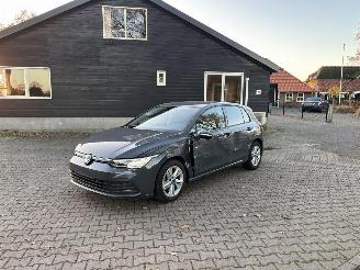 uszkodzony samochody osobowe Volkswagen Golf 8 TSI 110 PK EDITION NAVI CLIMA CAMERA LED PRIVACY GLASS B.J 2023 2023/5