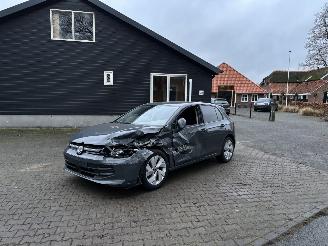 Coche accidentado Volkswagen Golf 8.5 ETSI 1.5 HYBRIDE AUTOMAAT NAVI CLIMA CAMERA LED VIRT DASH TREKHAAK B.J 12-2024 2024/12
