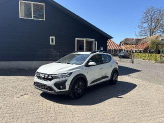 Voiture accidenté Dacia  STEPWAY TCE 90 AIRCO CAMERA B.J 03-2025. 10 dkm 2025/3