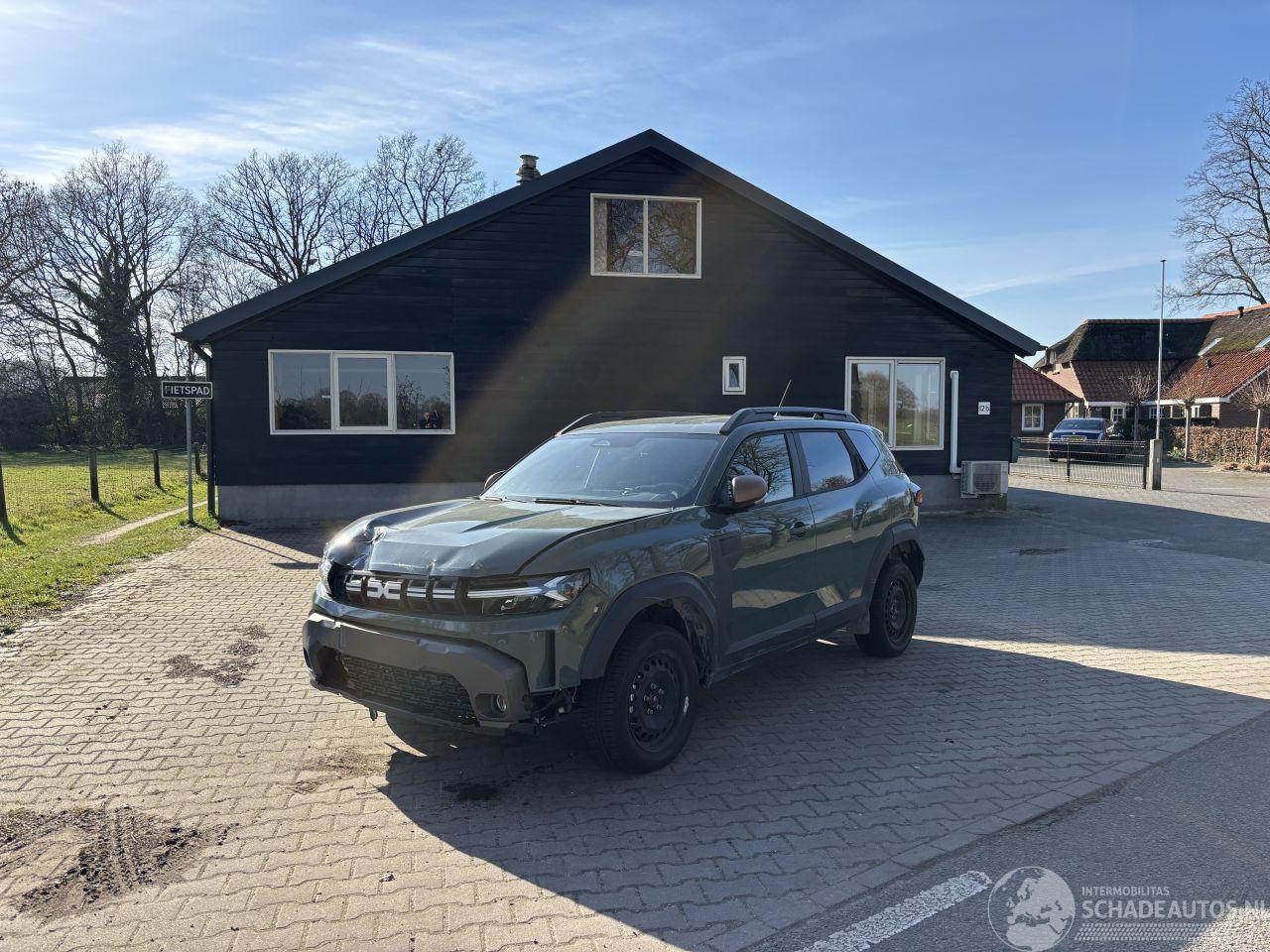 Dacia Duster AUTOMAAT 1.6 HYBRIDE NAVI CLIMA CAMERA PDC LED B.J 12-2024