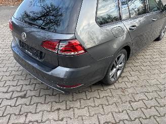 Volkswagen Golf VARIANT UNITED TSI 110 PK NAVI CLIMA CAMERA PDC PARK ASS B.J 2020 picture 14