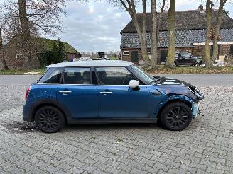Mini Cooper AUTOMAAT 1.5 SPORT NAVI LEER CLIMA CAMERA B.J 07-2021 FULL OPTIONS picture 7