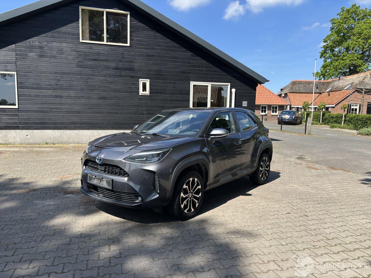 Toyota Yaris Cross HYBRIDE AUTOMAAT CLIMA CAMERA PDC B.J 06-2023