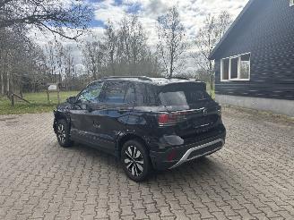 Volkswagen T-Cross AUTOMAAT 110 PK NAVI CLIMA CAMERA B.J 12-2024 FACELIFT picture 2