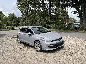 Volkswagen Golf FACELIFT 8.5 1.5 EDITION CLIMA CAMERA LED PDC B.J 2025 picture 2
