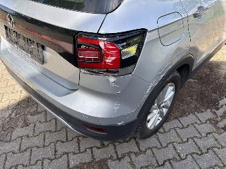 Volkswagen T-Cross TSI 110 PK AUTOMAAT NAVI CLIMA CAMERA VIRT DASH B.J 09-2023 picture 19