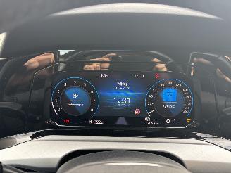 Volkswagen  8 TSI 110 PK NAVI CLIMA VIRT DASH PDC CRUISE B.J 10-2020 picture 9
