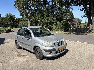 Citroën C3 1.4 Edition 5-drs Stuurbekr Elec pakket Trekhaak B.J 2003 APK Mei 2027 picture 3