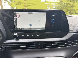 Hyundai I-20 AUTOMAAT 100 PK PREMIUM SPORT BOSE NAVI CLIMA CAMERA LED B.J 12-2024 picture 12