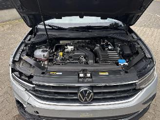 Volkswagen Tiguan 1.5 AUTOMAAT 150 PK NAVI CLIMA CAMERA VIR DASHBOARD LED TREKHAAK B.J 2024 picture 11