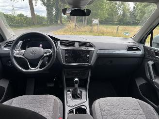Volkswagen Tiguan 1.5 AUTOMAAT 150 PK NAVI CLIMA CAMERA VIR DASHBOARD LED TREKHAAK B.J 2024 picture 15
