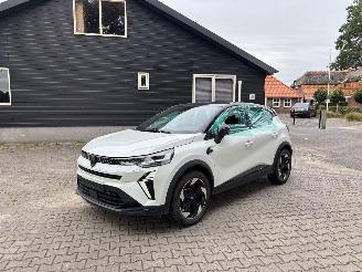škoda osobní automobily Renault Captur E TECH HYBRIDE AUTOMAAT NAVI CLIMA CAMERA B.J 10-2025 NEW MODEL 2025/10