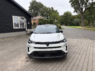Renault Captur E TECH HYBRIDE AUTOMAAT NAVI CLIMA CAMERA B.J 10-2025 NEW MODEL picture 8