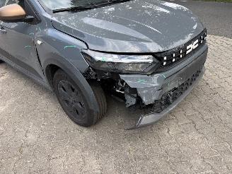 Dacia Jogger HYBRIDE AUTOMAAT 7 PERS EXTREEM NAVI CLIMA CAMERA CRUISE LED B.J 04-2026 picture 21