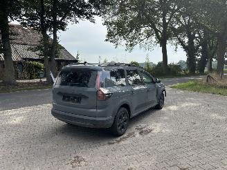 Dacia Jogger HYBRIDE AUTOMAAT 7 PERS EXTREEM NAVI CLIMA CAMERA CRUISE LED B.J 04-2026 picture 2