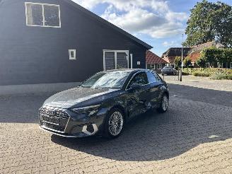 Audi A3 30 TFSI HYBRIDE AUTOMAAT SPORT CLIMA LED B.J 03-2023 picture 9