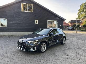 Coche accidentado Audi A3 30 TFSI HYBRIDE AUTOMAAT SPORT CLIMA LED B.J 03-2023 2023/3