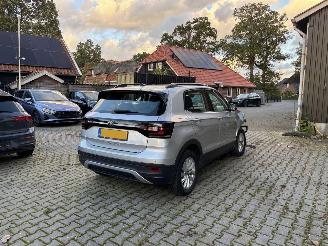 skadebil auto Volkswagen T-Cross TSI Navi Clima Cruise B.J 2021 2021/4