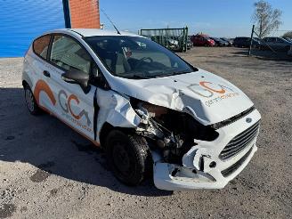 Ford Fiesta  picture 3