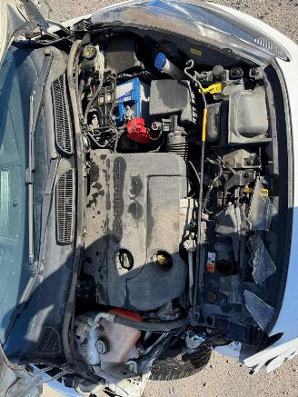 Ford Fiesta  picture 15