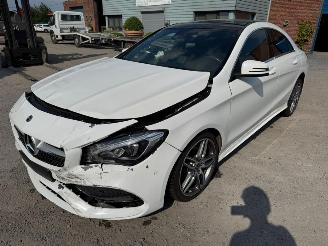Voiture accidenté Mercedes Cla-klasse  2019/2