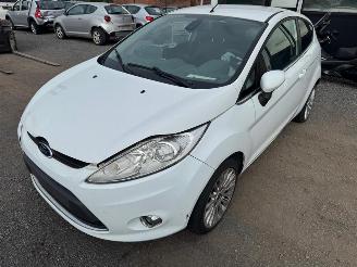 Schadeauto Ford Fiesta TITANIUM 2011/1