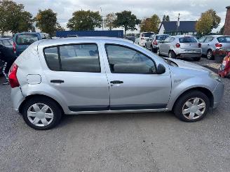 Dacia Sandero I picture 17