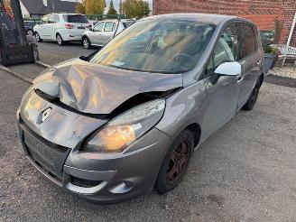  Renault Scenic  2011/3