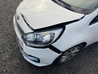 Kia Rio  picture 15