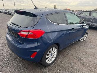 Ford Fiesta  picture 5