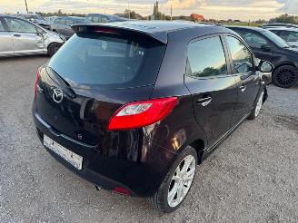 Mazda 2  picture 5