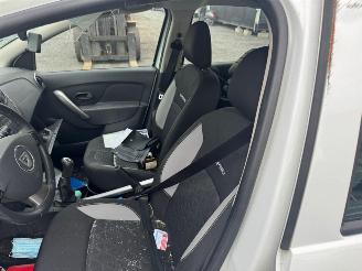 Dacia Sandero  picture 14