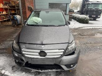 Mercedes B-klasse  picture 2