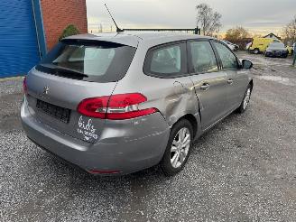 Peugeot 308  picture 24