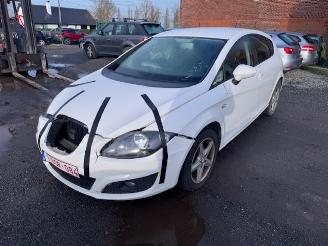 skadebil auto Seat Leon  2013/2