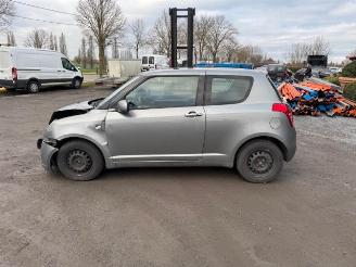 Suzuki Swift  picture 8