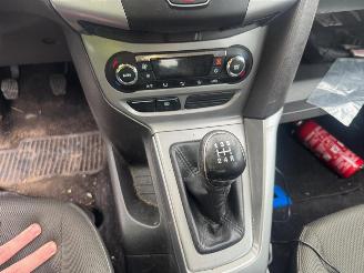 Ford Focus TREND picture 18