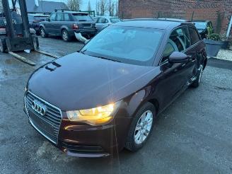 krockskadad bil auto Audi A1  2010/10