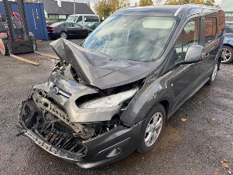 Auto incidentate Ford Tourneo CONNECT 2015/7