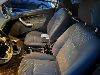 Ford Fiesta TITANIUM picture 11