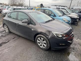 Opel Astra  picture 2