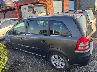 Opel Zafira  picture 9