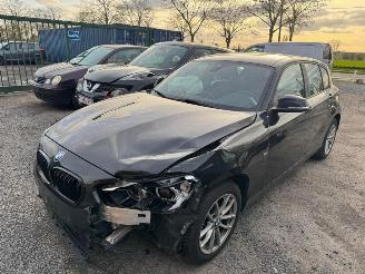 skadebil auto BMW 1-serie 118I 2018/2