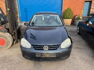 skadebil auto Volkswagen Golf V 2005/5