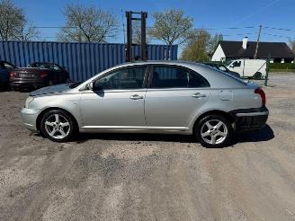 Toyota Avensis  picture 7