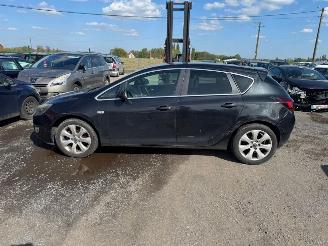 Opel Astra J  ACTIVE picture 17