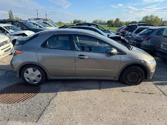 Honda Civic COMFORT picture 3