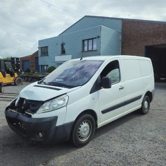 skadebil auto Citroën Jumpy III 2012/12
