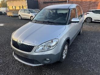 Voiture accidenté Skoda Roomster  2011/4